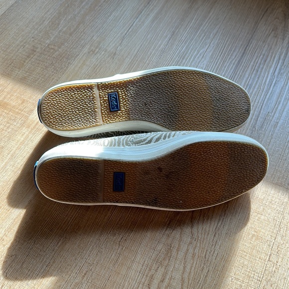 EUC Tan Animal Print Keds, Size 9 - Picture 3 of 4